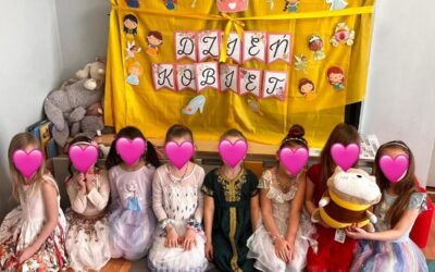 DZIEŃ KOBIET W&nbsp;KSIĘŻNICZKOWYM STYLU